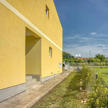 Apartment Rondine 1 *